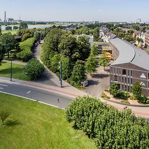 Jugendherberge Duesseldorf , Дюссельдорф Германия